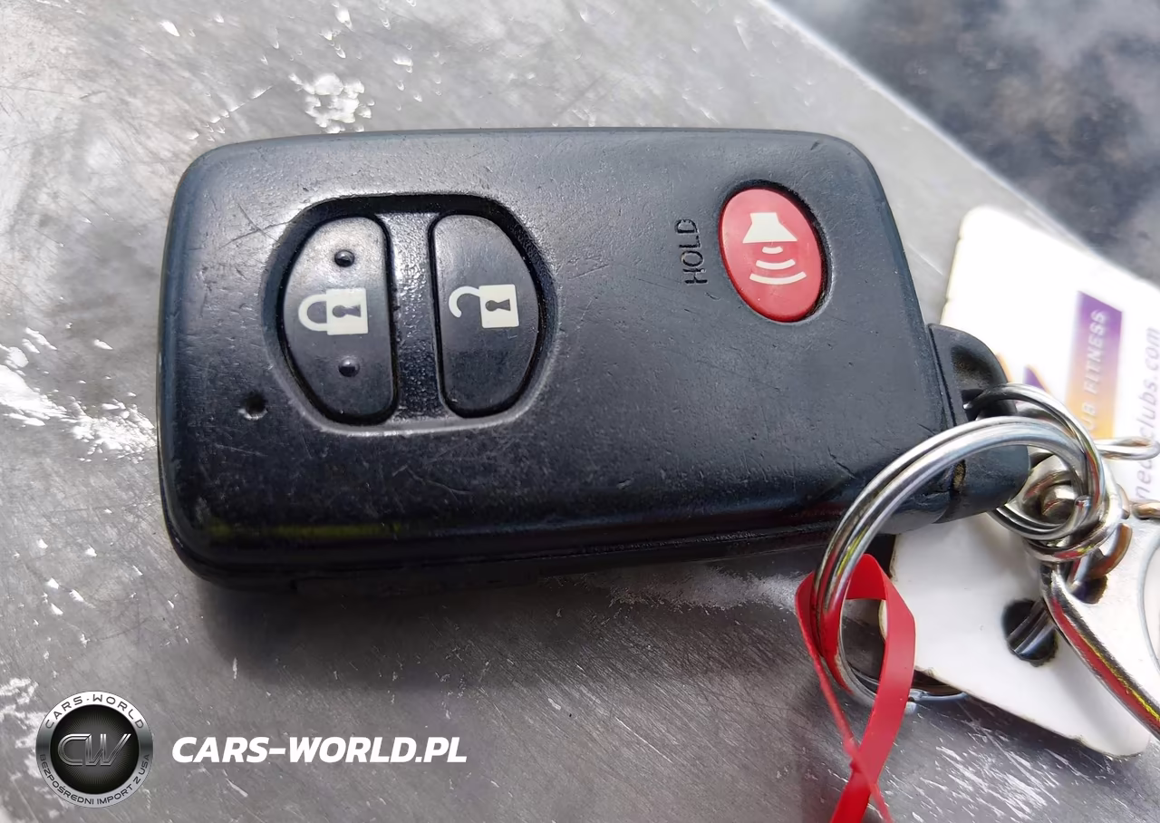 2012 Toyota Prius Two VIN:JTDKN3DU1C1540805 - 11