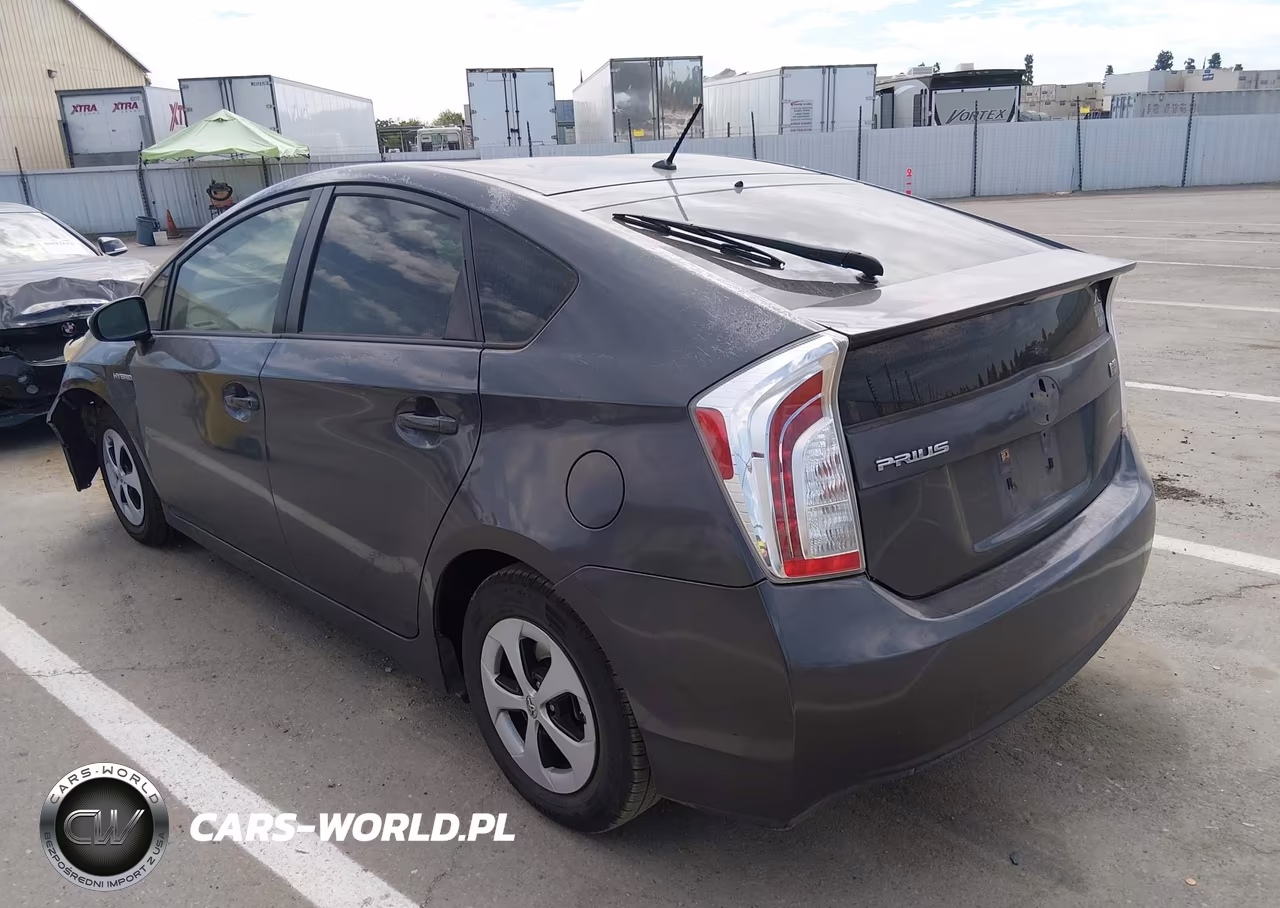 2012 Toyota Prius Two VIN:JTDKN3DU1C1540805 - 3