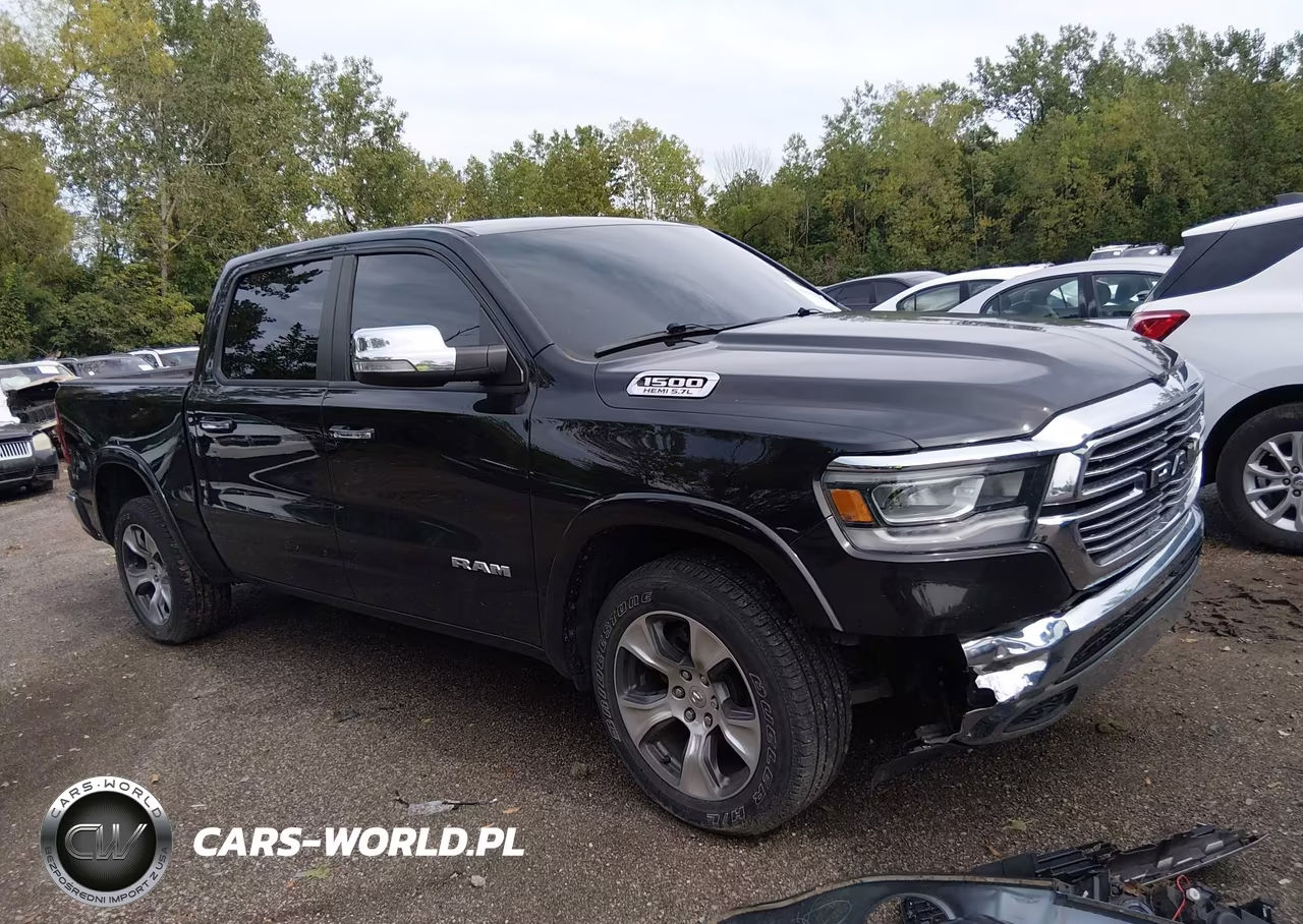 2019 Ram 1500 Laramie 4X4 5'7 Box VIN:1C6SRFJT3KN918039 - 1