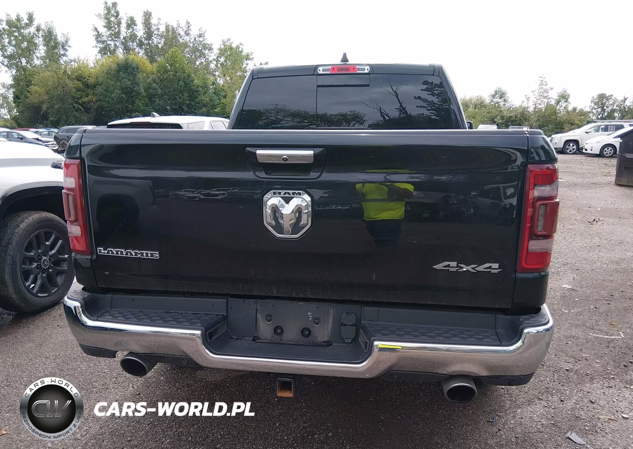 2019 Ram 1500 Laramie 4X4 5'7 Box VIN:1C6SRFJT3KN918039 - 16
