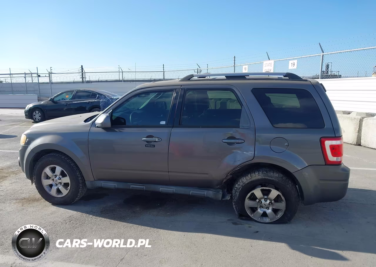 2011 Ford Escape Limited VIN:1FMCU0E70BKB00092 - 15