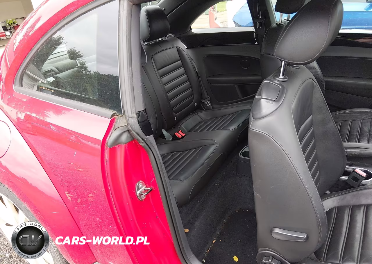 2013 Volkswagen Beetle R-Line VIN:3VW4T7AT7DM685771 - 8