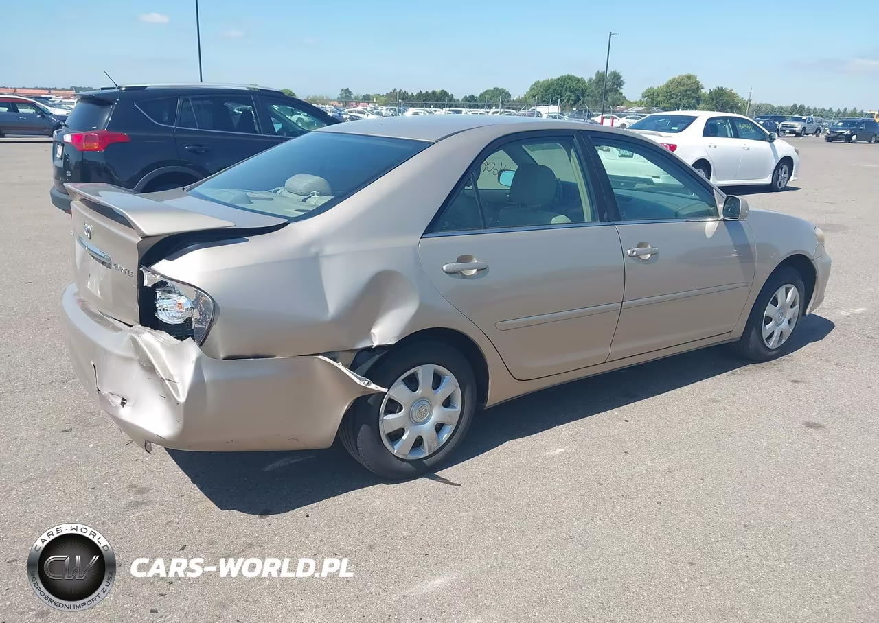 2003 Toyota Camry Le VIN:4T1BE30K33U664041 - 4