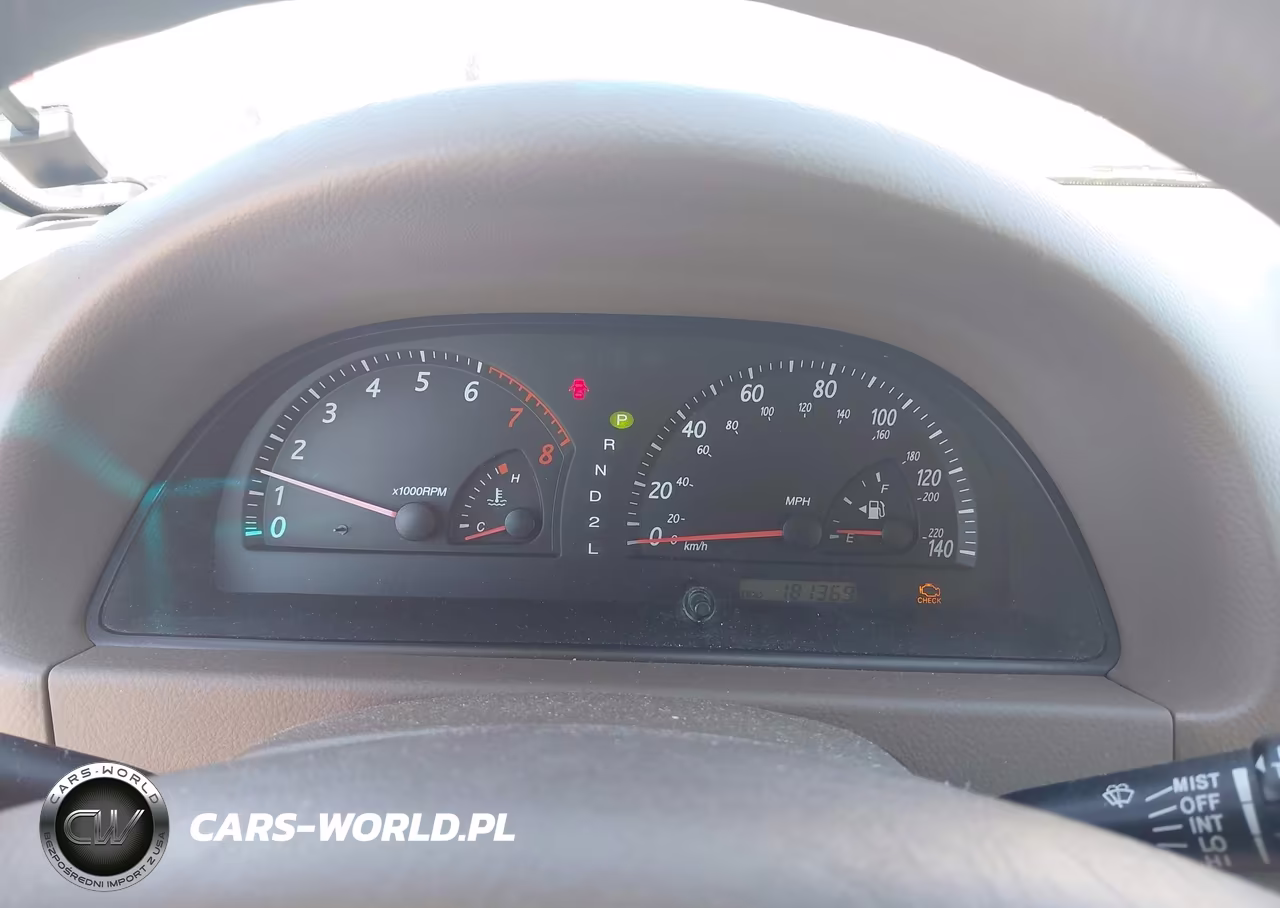 2003 Toyota Camry Le VIN:4T1BE30K33U664041 - 7