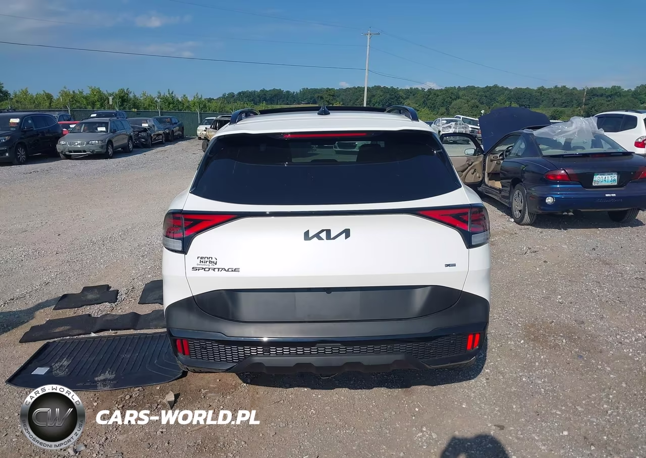 2025 Kia Sportage Plug-In Hybrid X-Line Prestige VIN:KNDPZDDH2S7178403 - 16