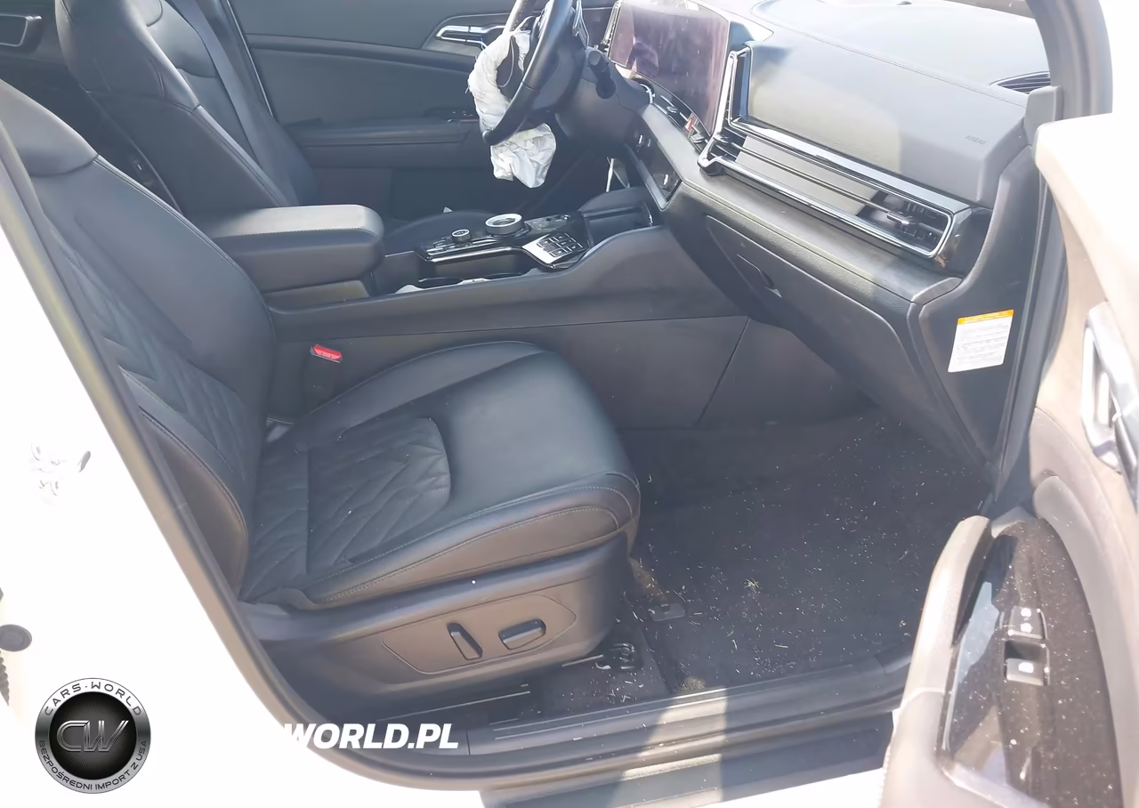 2025 Kia Sportage Plug-In Hybrid X-Line Prestige VIN:KNDPZDDH2S7178403 - 5