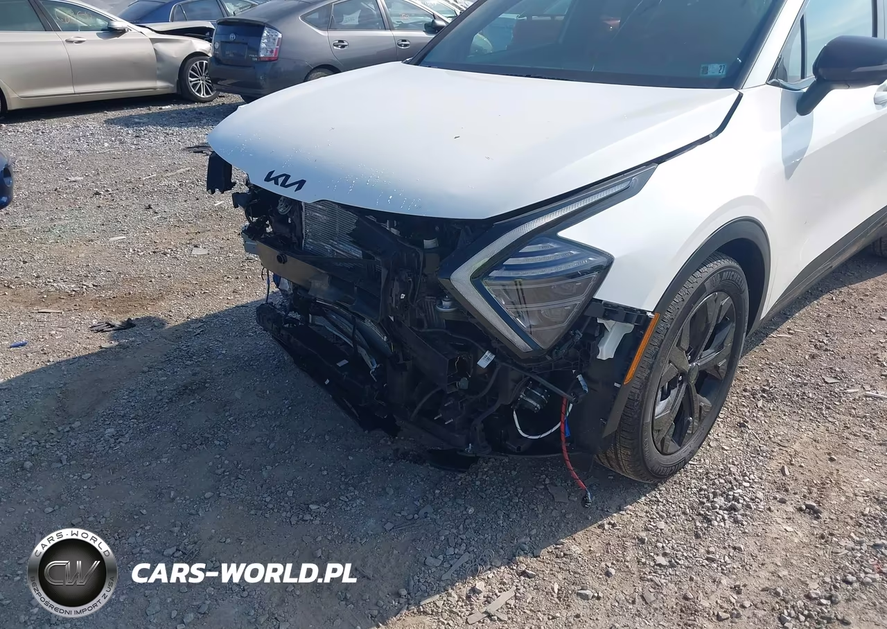 2025 Kia Sportage Plug-In Hybrid X-Line Prestige VIN:KNDPZDDH2S7178403 - 6