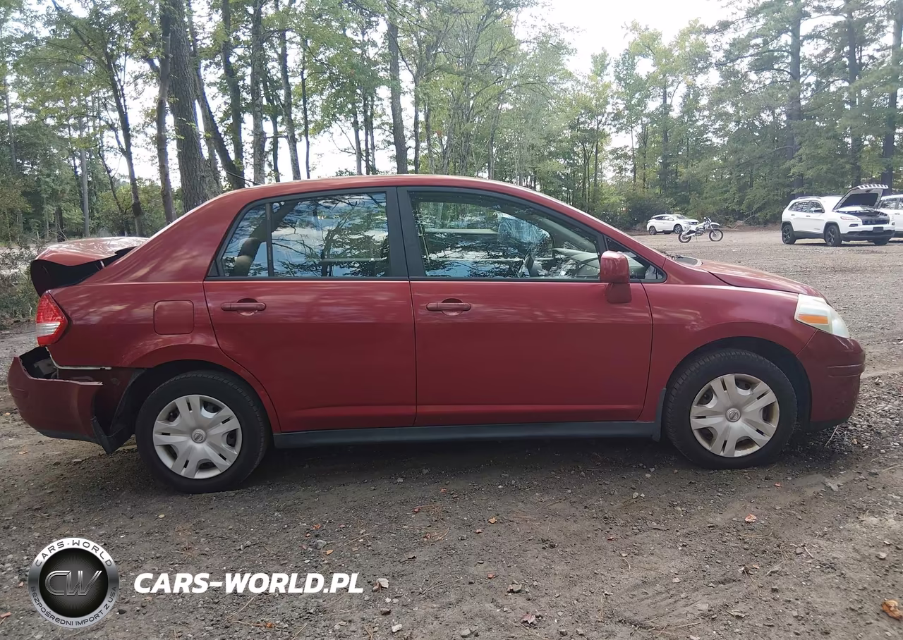 2010 Nissan Versa 1.8S VIN:3N1BC1AP2AL428953 - 13