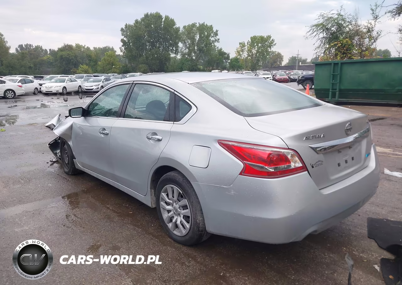 2013 Nissan Altima 2.5 S VIN:1N4AL3AP8DN526710 - 3