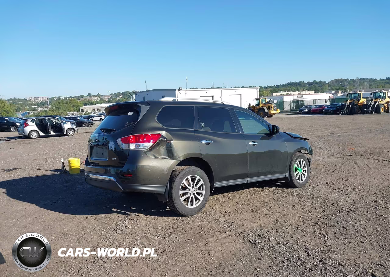 2015 Nissan Pathfinder S VIN:5N1AR2MM2FC721281 - 4