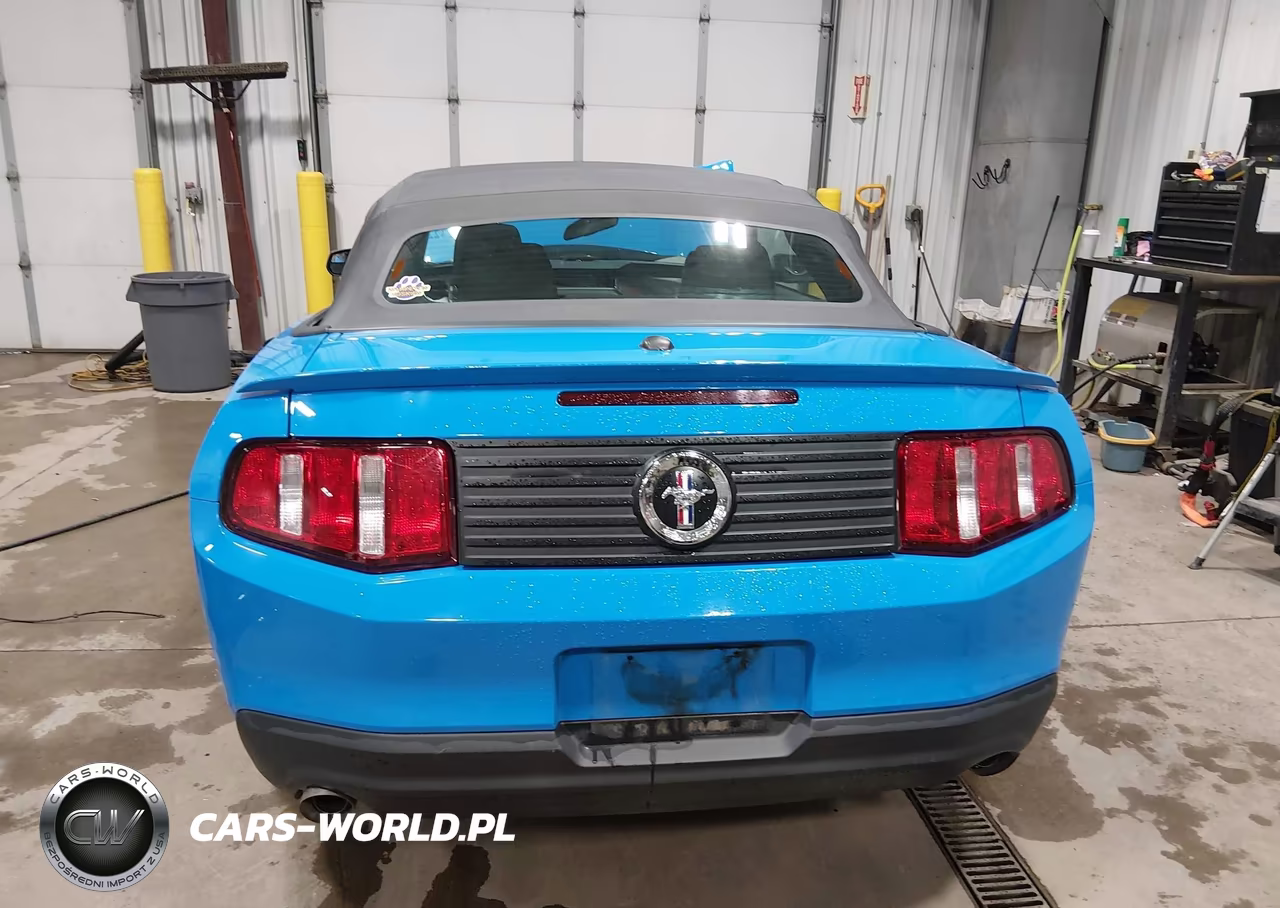 2011 Ford Mustang V6 Premium VIN:1ZVBP8EM3B5145454 - 17
