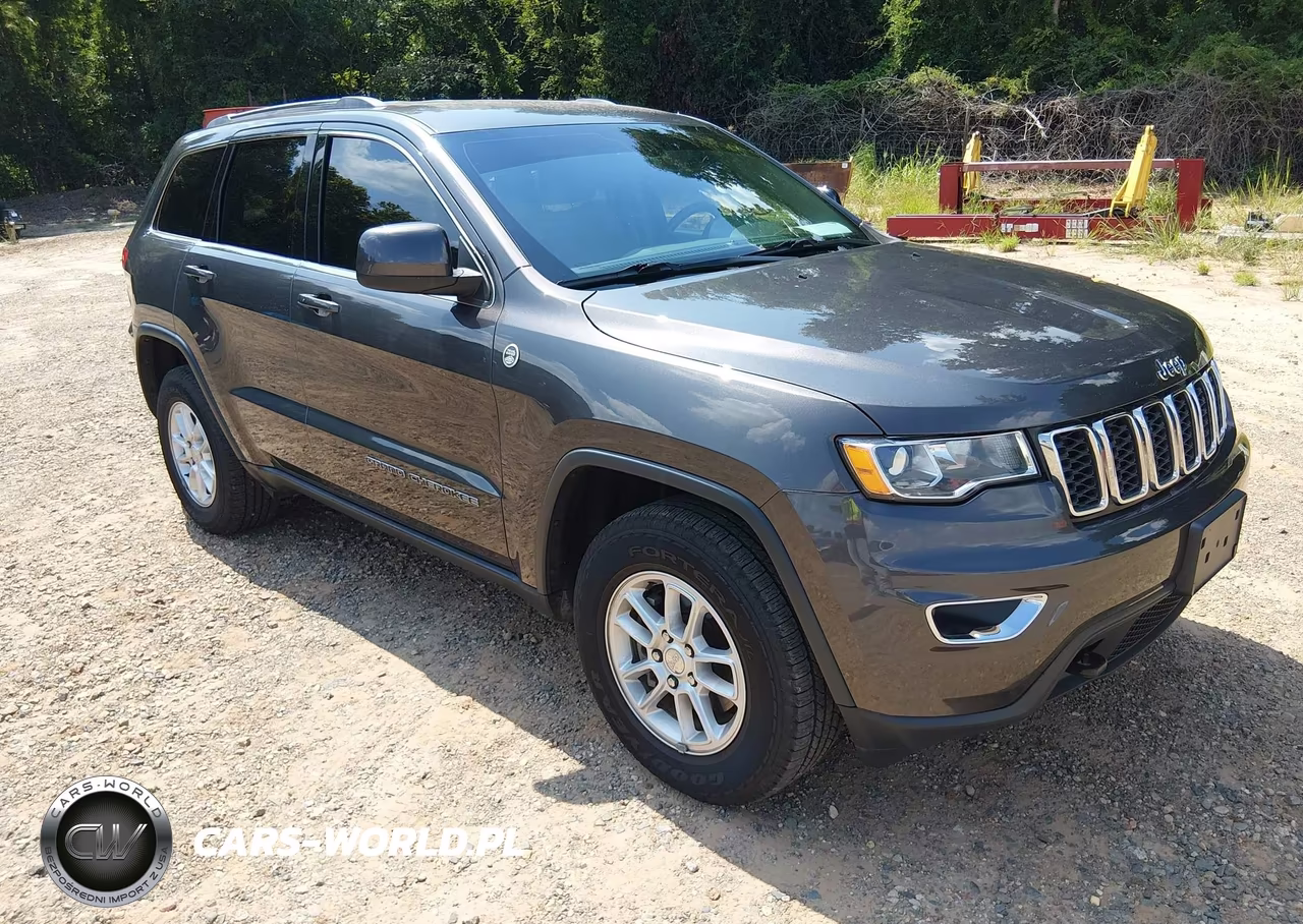 2019 Jeep Grand Cherokee Laredo E 4X4 – zdjęcie 1 z 16
