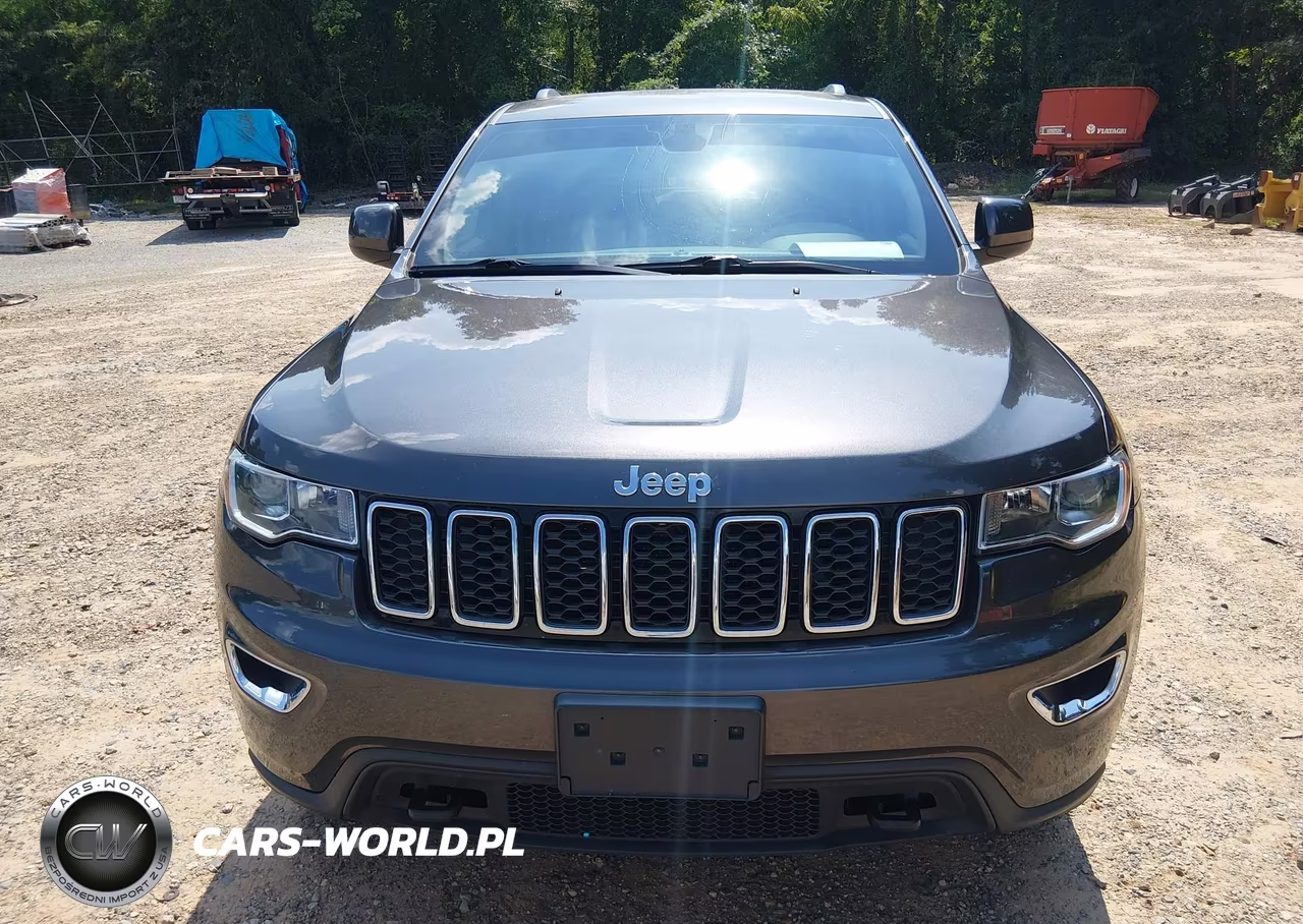 2019 Jeep Grand Cherokee Laredo E 4X4 VIN:1C4RJFAG1KC837036 - 12