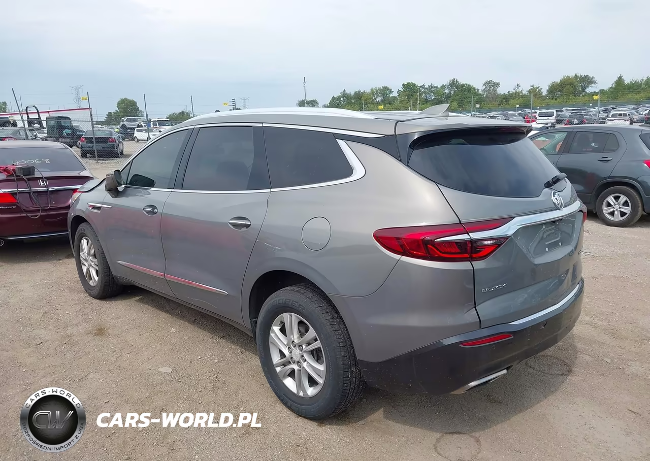 2018 Buick Enclave Essence VIN:5GAERBKW7JJ263334 - 3