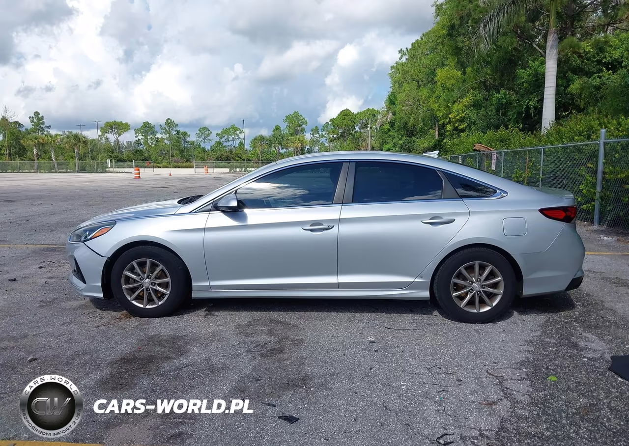 2018 Hyundai Sonata Se VIN:5NPE24AF6JH713936 - 14