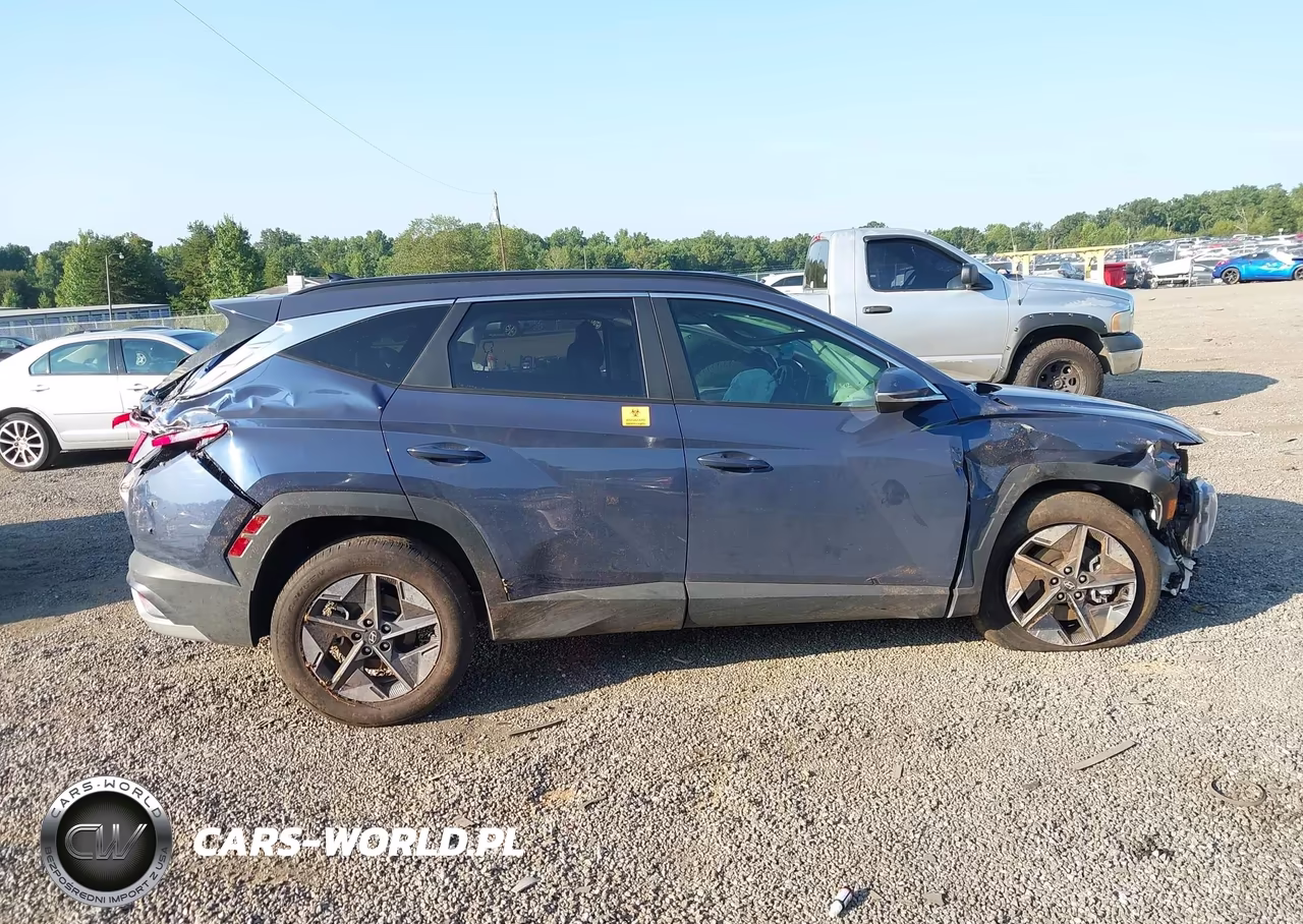 2026 Hyundai Tucson Sel Premium VIN:5NMJC3DE4TH675177 - 13