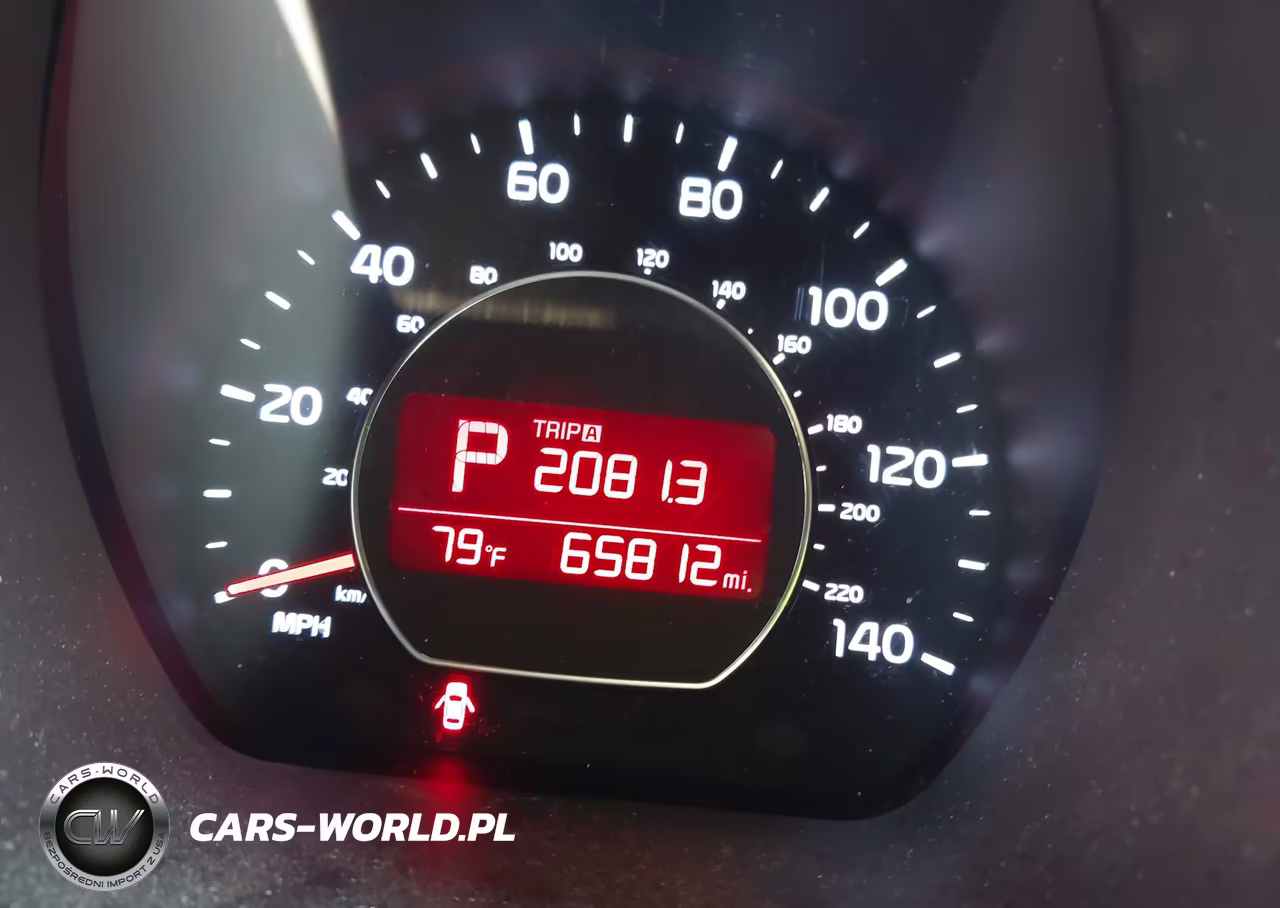 2015 Kia Soul VIN:KNDJN2A21F7780267 - 15