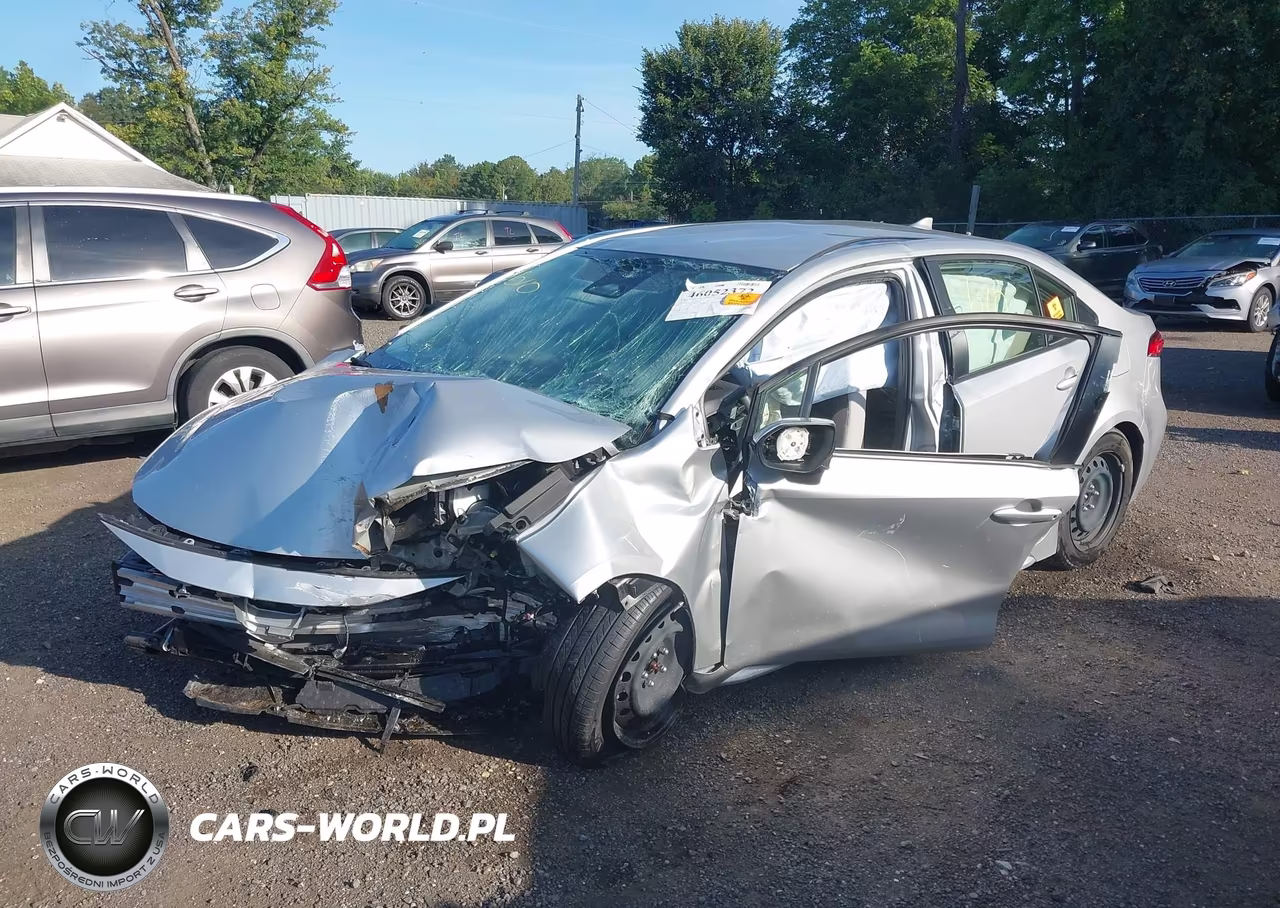2024 Toyota Corolla Hybrid Le VIN:JTDBCMFE0R3066327 - 2