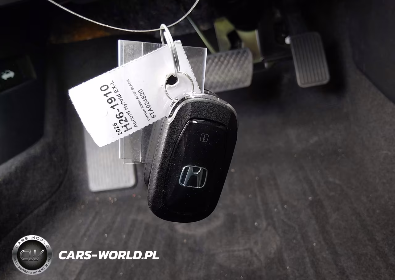 2026 Honda Accord Hybrid Ex-L VIN:1HGCY2F66TA024820 - 11