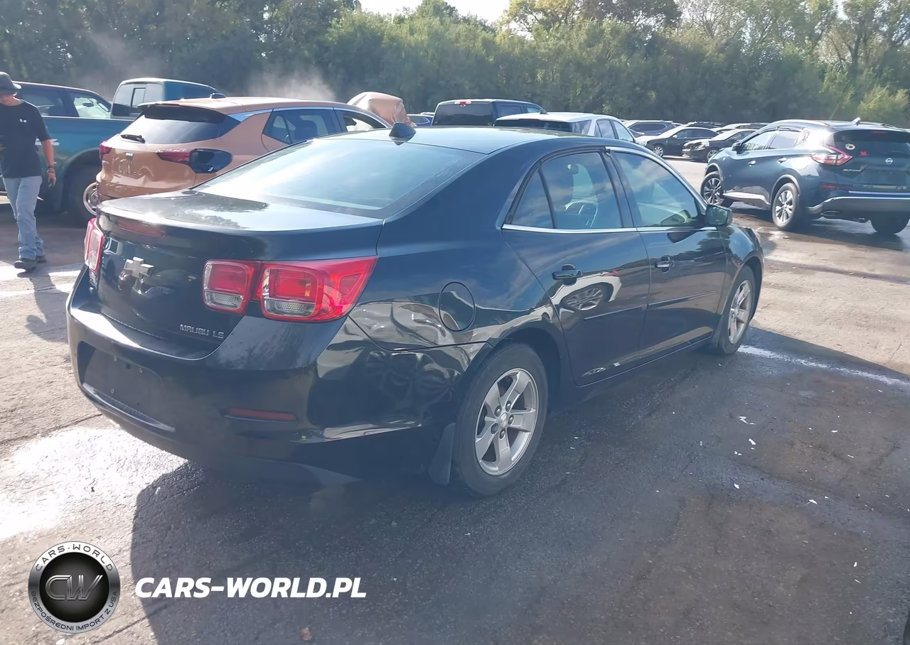 2014 Chevrolet Malibu 1Ls VIN:1G11B5SL3EF240515 - 4
