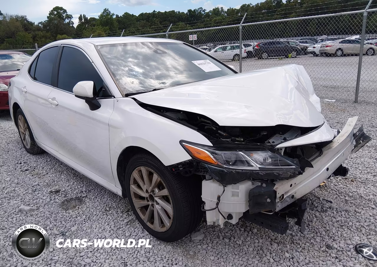 2022 Toyota Camry Le