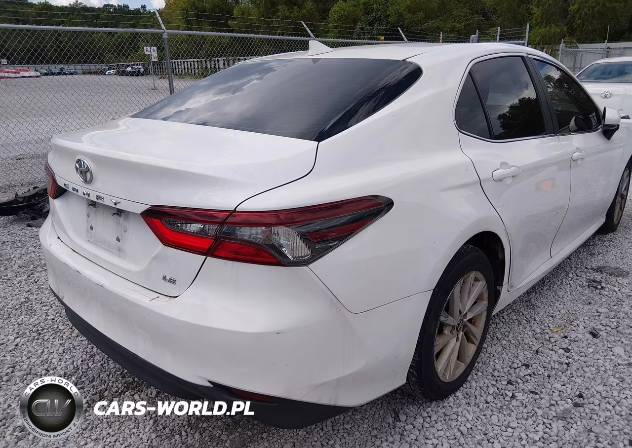2022 Toyota Camry Le VIN:4T1C11AK2NU667115 - 4