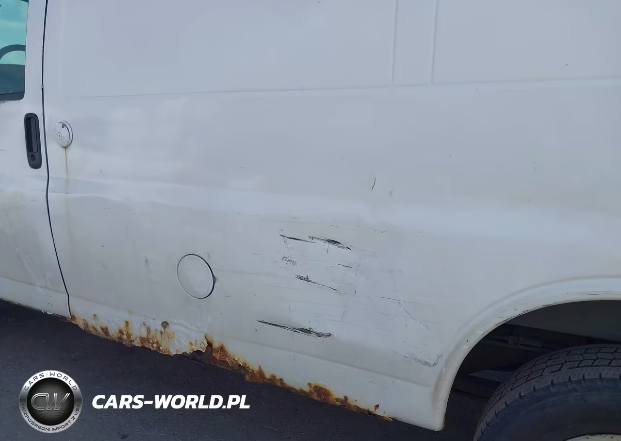 2006 Chevrolet Express Work Van VIN:1GCGG25VX61174834 - 16