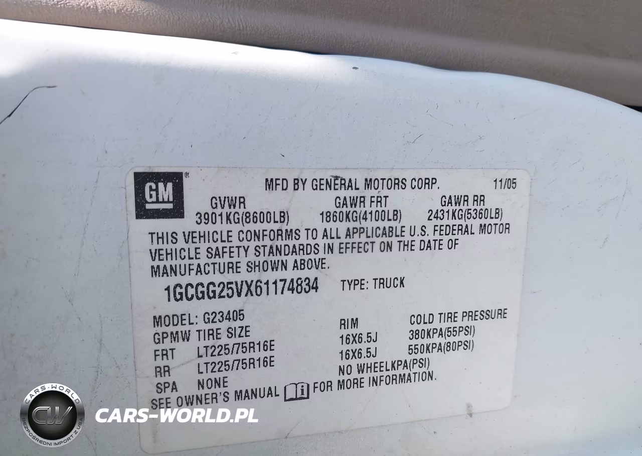 2006 Chevrolet Express Work Van VIN:1GCGG25VX61174834 - 9