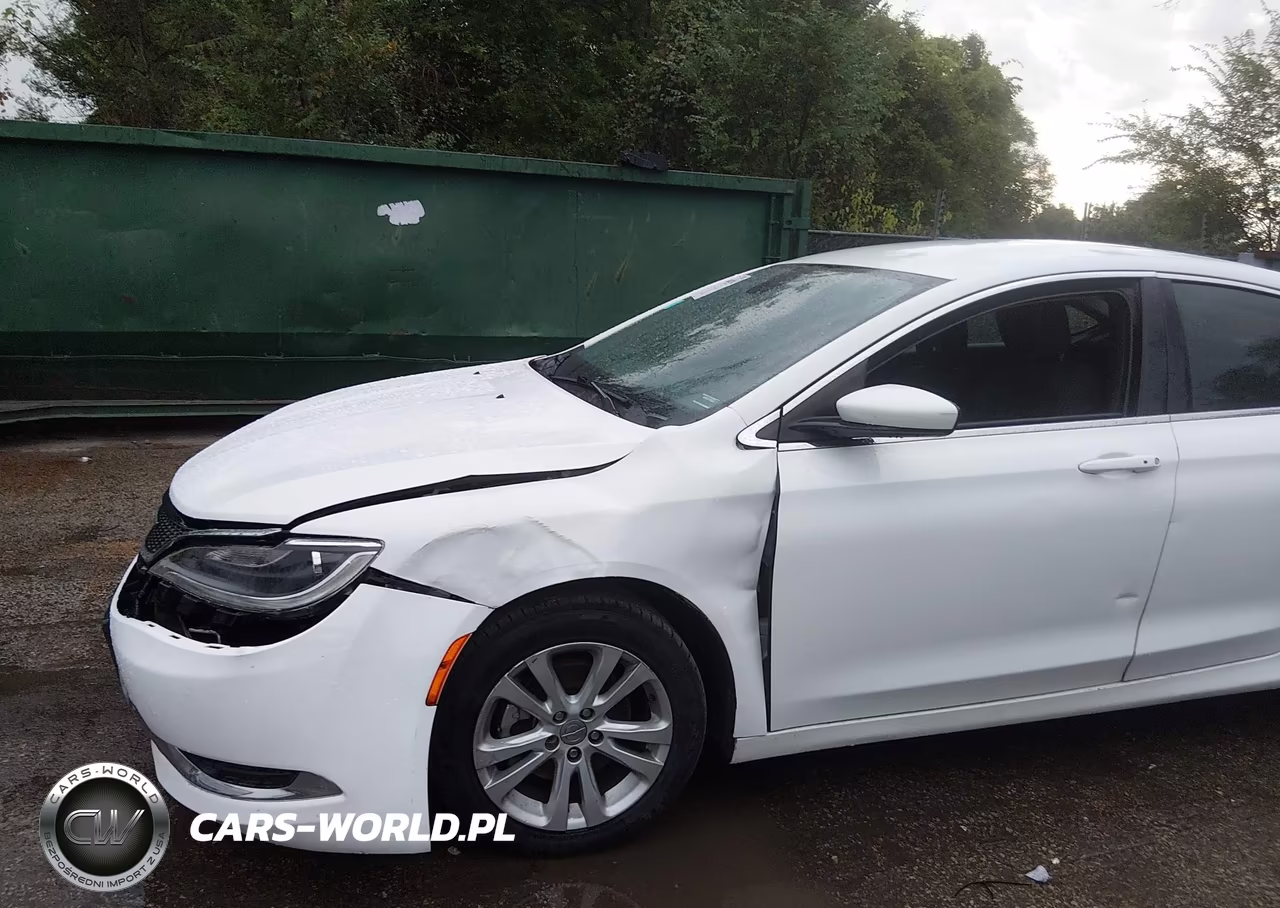 2015 Chrysler 200 Limited VIN:1C3CCCAB3FN692874 - 6
