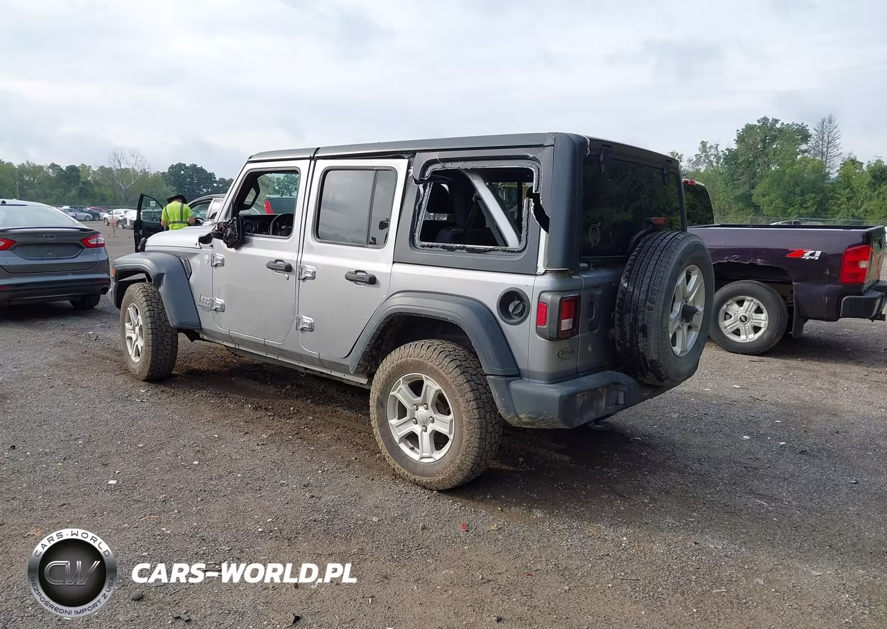 2020 Jeep Wrangler Unlimited Sport S 4X4 VIN:1C4HJXDN7LW269628 - 3