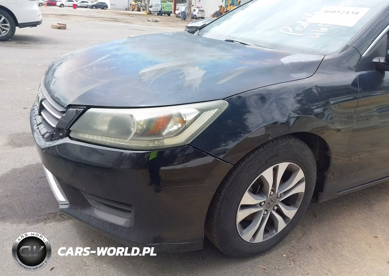 2014 Honda Accord Lx VIN:1HGCR2F35EA266410 - 17