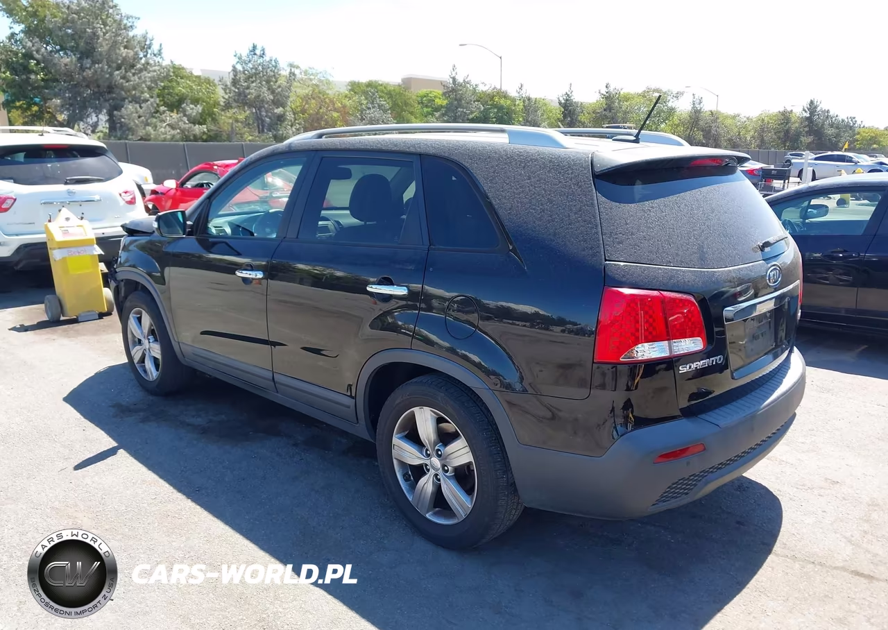 2013 Kia Sorento Ex V6 VIN:5XYKU3A27DG397124 - 3