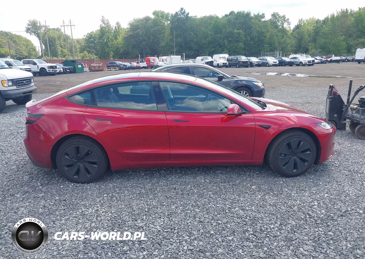 2025 Tesla Model 3 Long Range Rear-Wheel Drive-Standard Rear-Wheel Drive VIN:5YJ3E1EA5SF901309 - 13