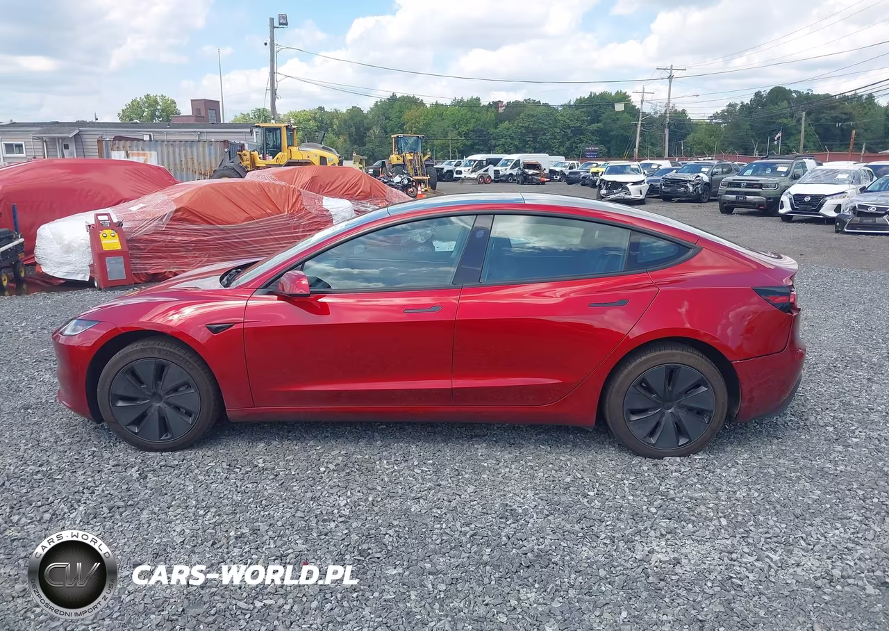 2025 Tesla Model 3 Long Range Rear-Wheel Drive-Standard Rear-Wheel Drive VIN:5YJ3E1EA5SF901309 - 14