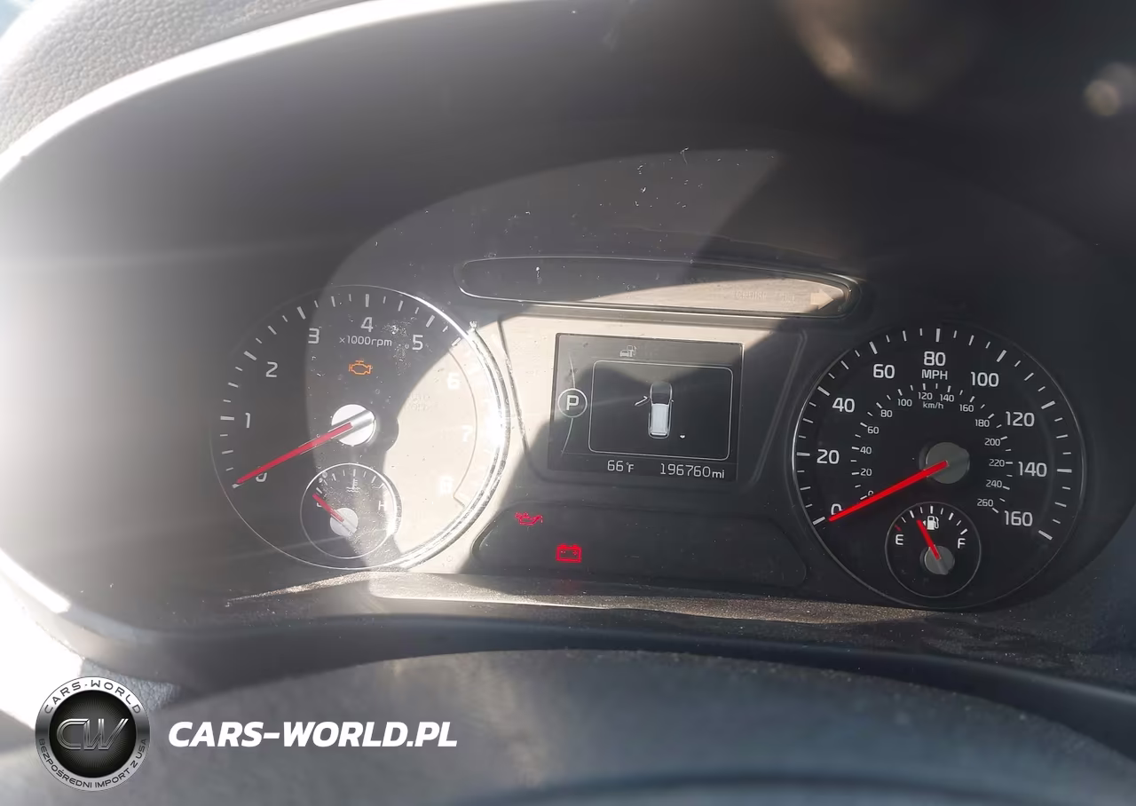2018 Kia Sorento 3.3L Lx VIN:5XYPGDA51JG420888 - 7