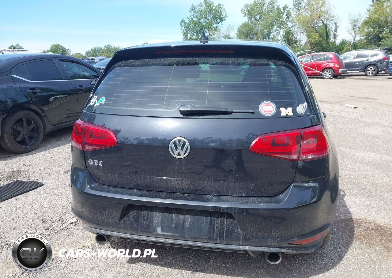 2015 Volkswagen Golf Gti 2.0T S 4-Door VIN:3VW4T7AU7FM102322 - 16