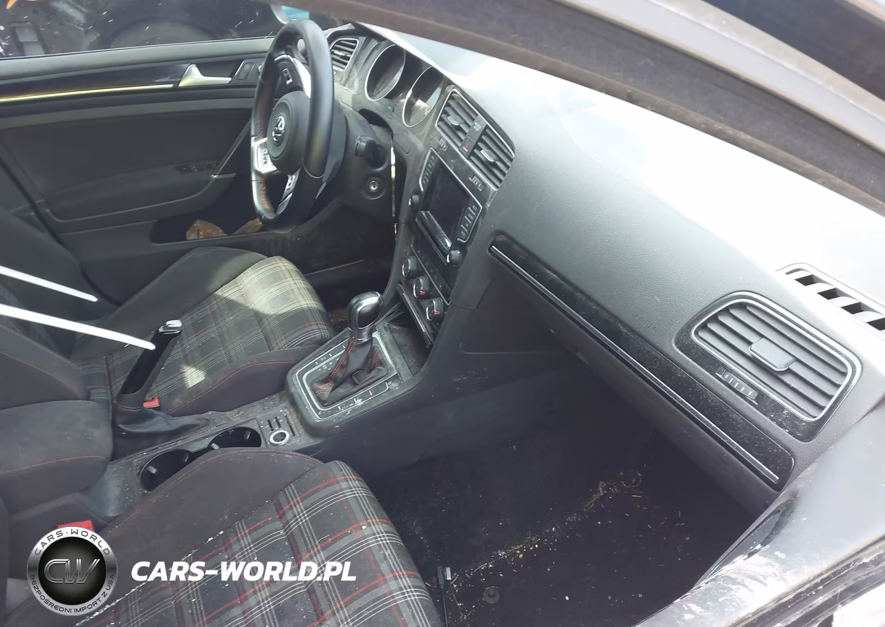 2015 Volkswagen Golf Gti 2.0T S 4-Door VIN:3VW4T7AU7FM102322 - 5