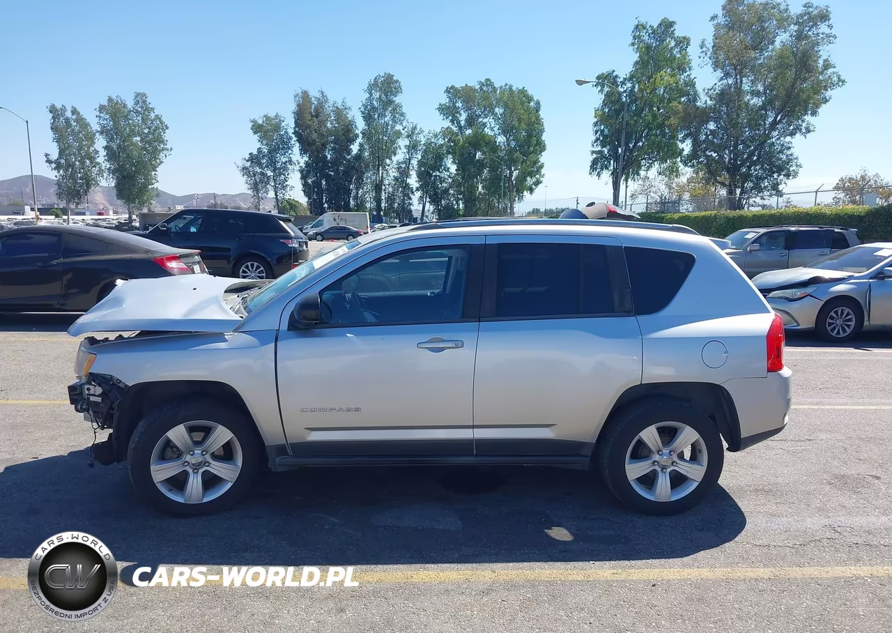 2012 Jeep Compass Latitude VIN:1C4NJCEA1CD651690 - 15