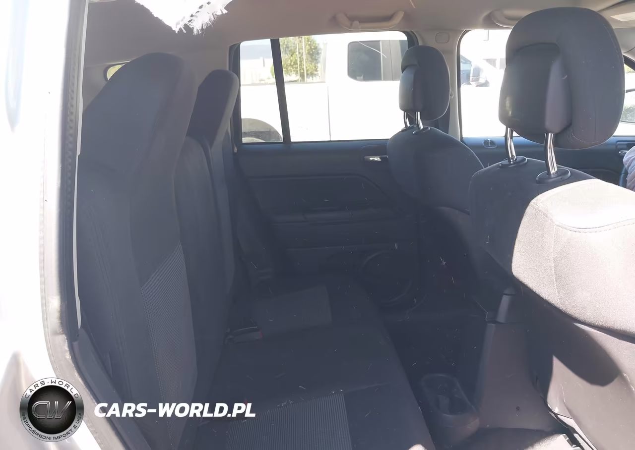 2012 Jeep Compass Latitude VIN:1C4NJCEA1CD651690 - 8