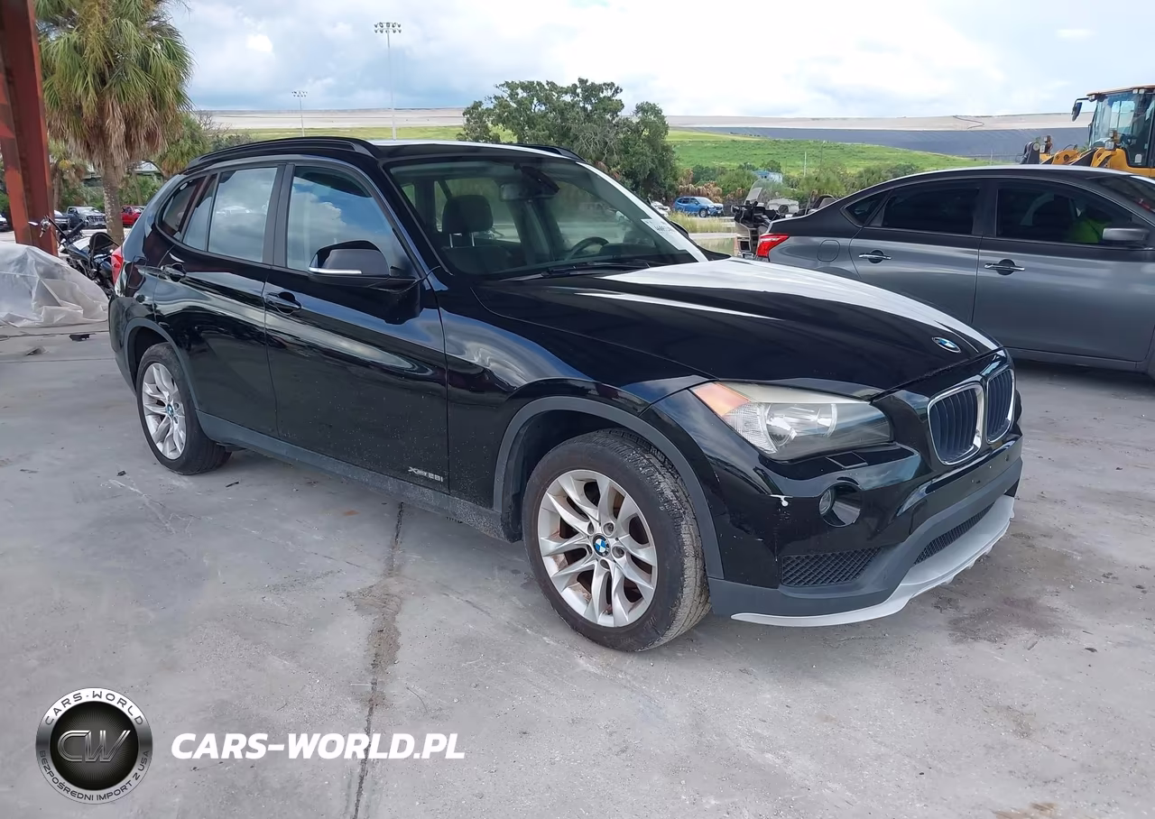 2015 BMW X1 xDrive28I – zdjęcie 1 z 11