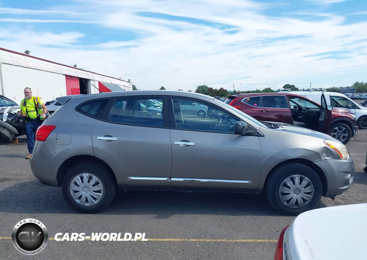 2013 Nissan Rogue S VIN:JN8AS5MT7DW036369 - 13