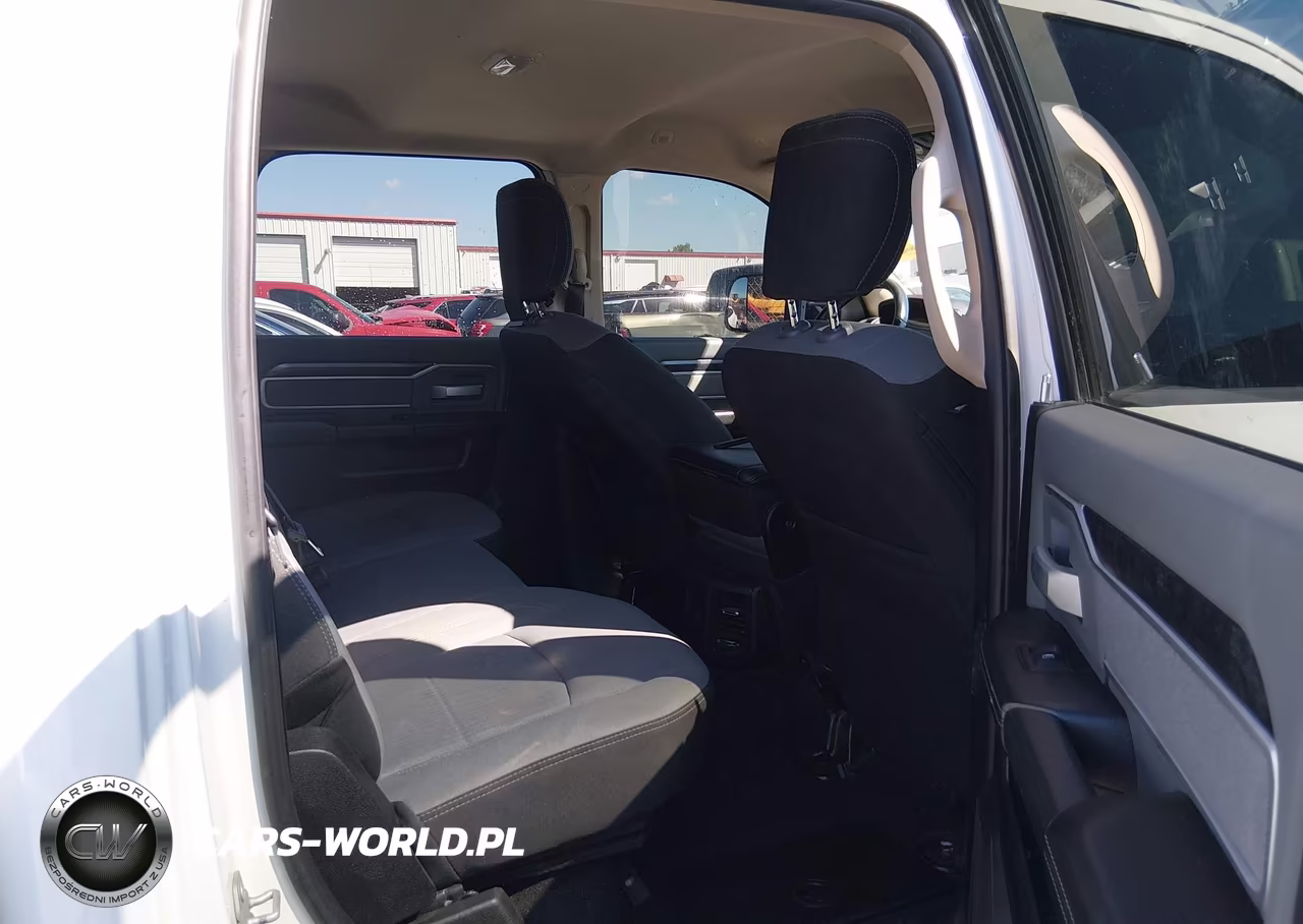 2020 Ram 2500 Big Horn 4X4 6'4 Box VIN:3C6UR5DLXLG160287 - 8