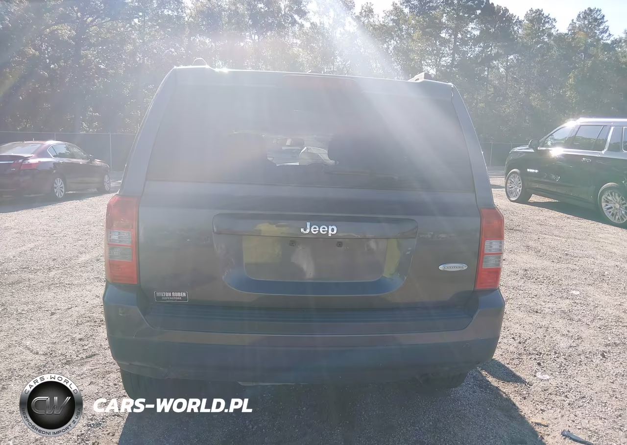 2015 Jeep Patriot Latitude VIN:1C4NJPFA4FD377024 - 17