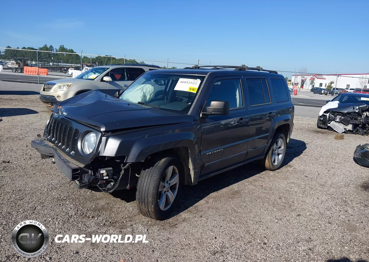 2015 Jeep Patriot Latitude VIN:1C4NJPFA4FD377024 - 2