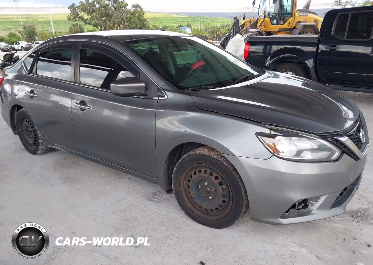 2017 Nissan Sentra S – zdjęcie 1 z 13