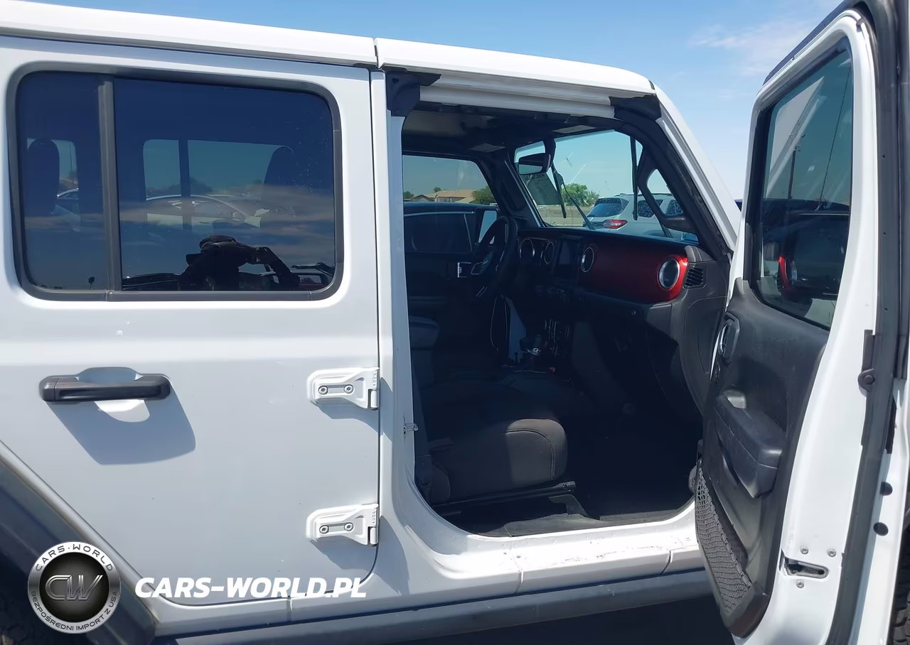 2023 Jeep Wrangler 4-Door Rubicon 4X4 VIN:1C4HJXFN0PW701494 - 5