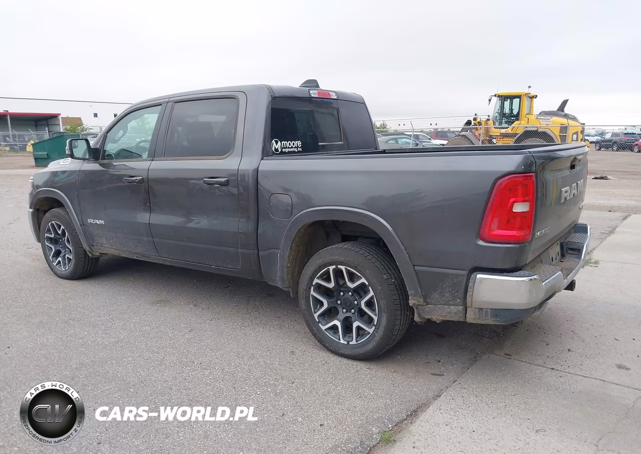 2026 Ram 1500 Laramie 4X4 5'7 Box VIN:1C6SRFJP2TN259293 - 3
