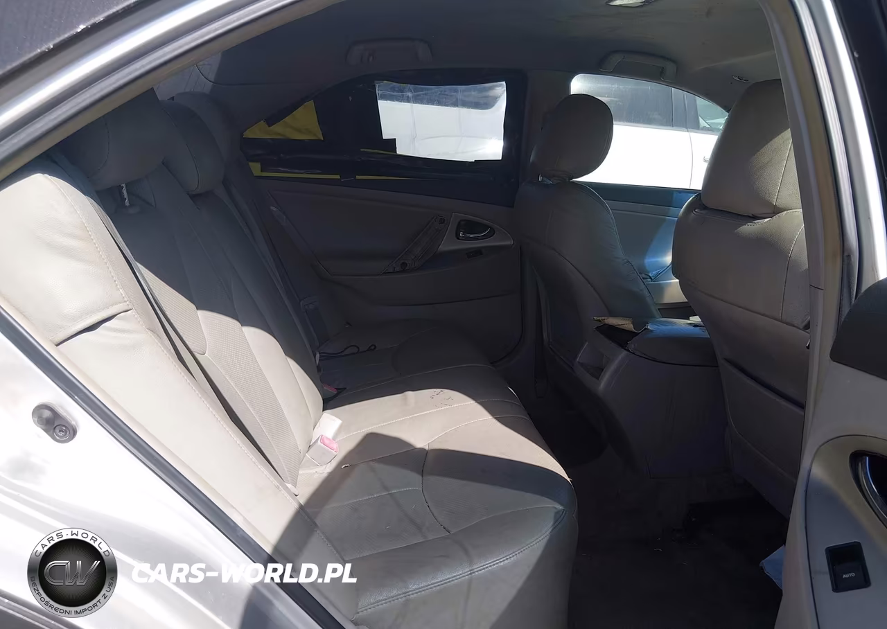 2010 Toyota Camry Se VIN:4T1BF3EKXAU103760 - 8