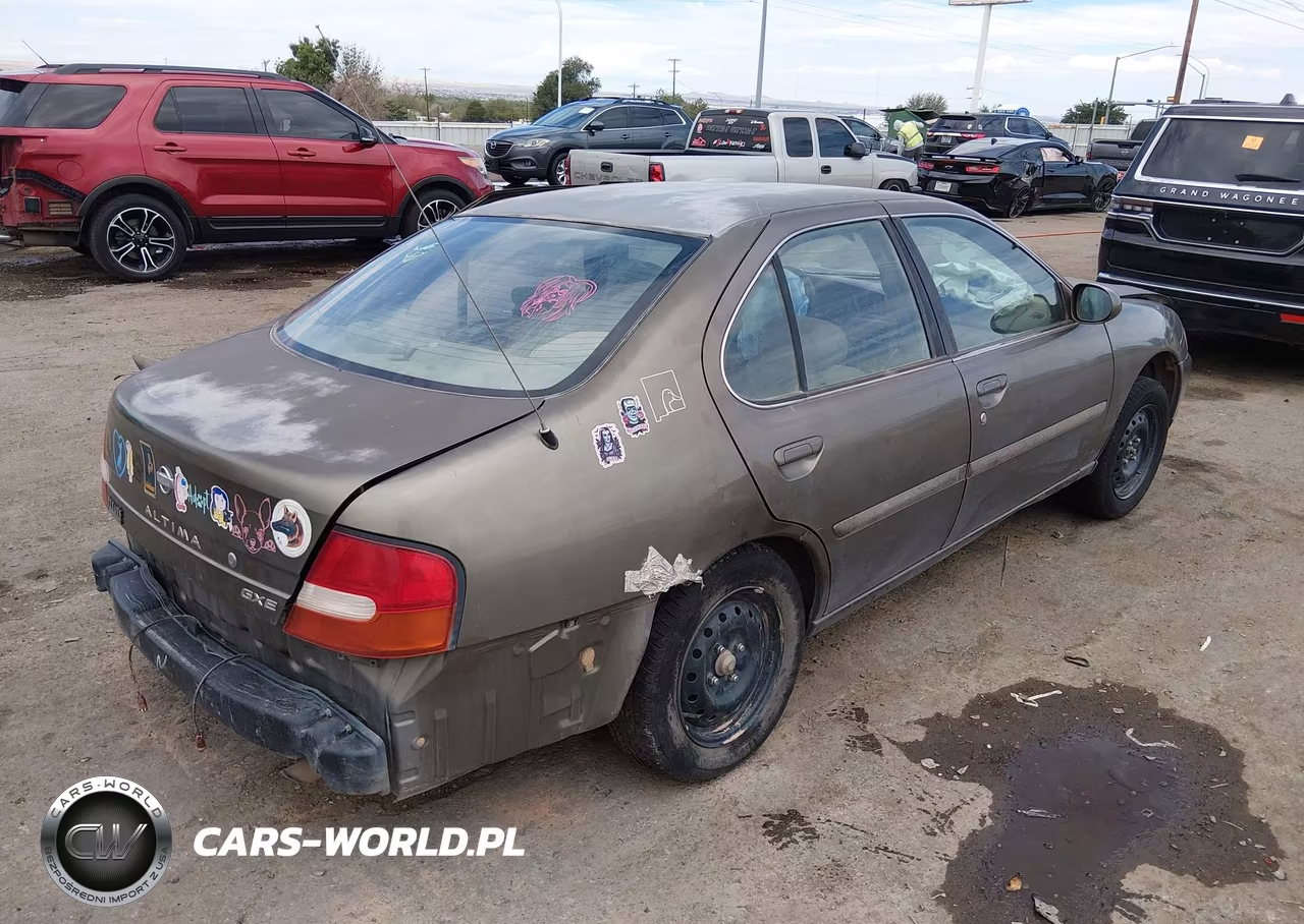 1998 Nissan Altima Gle-Gxe-Se-Xe VIN:1N4DL01D0WC104964 - 4