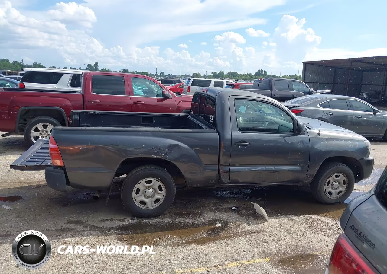 2010 Toyota Tacoma VIN:5TENX4CN0AZ748233 - 13